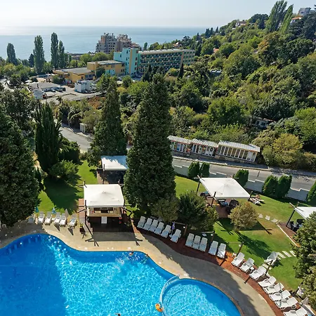 Detelina ホテル 3*