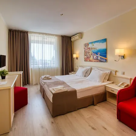 Detelina 3* ゴールデンサンド