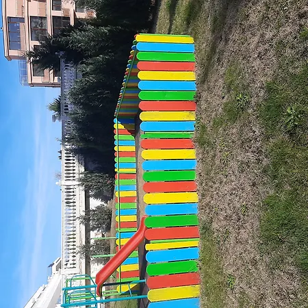 מלון Detelina