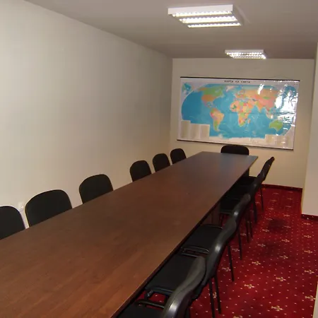 Отель Detelina 3*