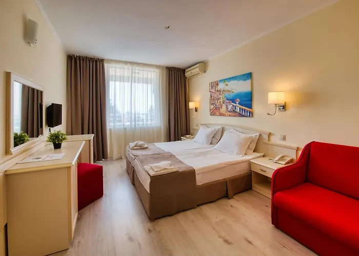 Detelina 3* Goldstrand